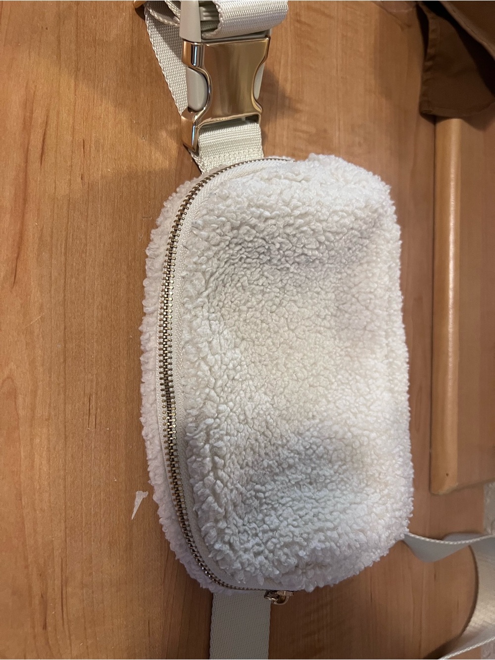 White Sherpa Fleece Belt Bag Crossbody Fanny Pack Cozy Mini Gold - Picture 2 of 3